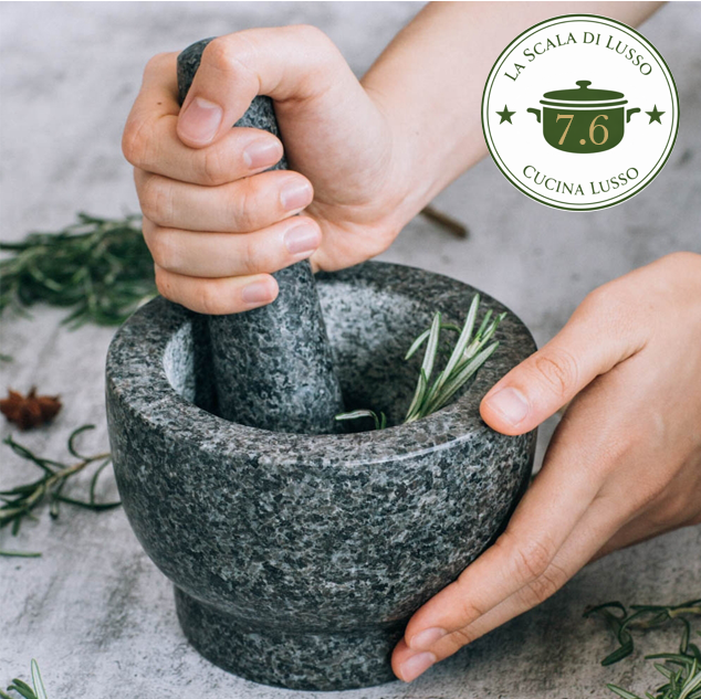 Mortaio Essenza | Stone Mortar & Pestle